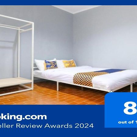 Spot On 2281 Omajo Hotel Semarang Luaran gambar