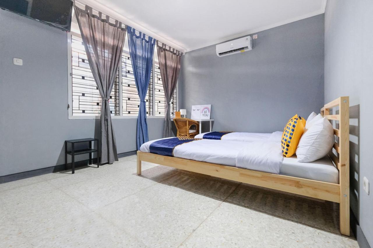Spot On 2281 Omajo Hotel Semarang Luaran gambar